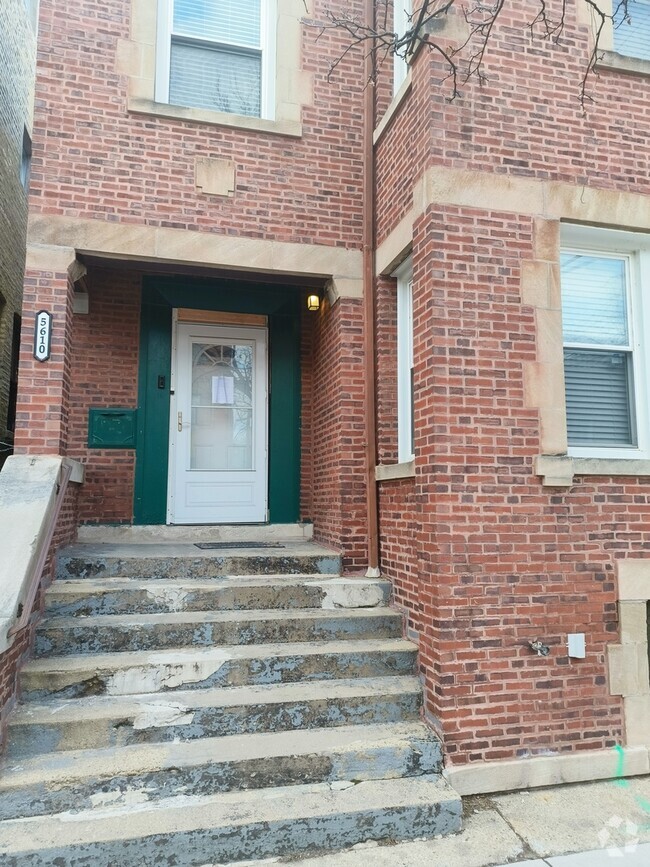 Building Photo - 5610 N Glenwood Ave