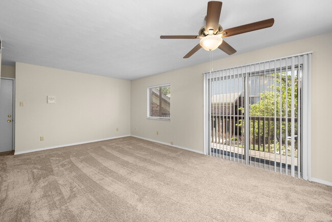 Deerfield Apartments | 2 Bedroom Traditional Style | Living & Dining Space - Deerfield Apartments