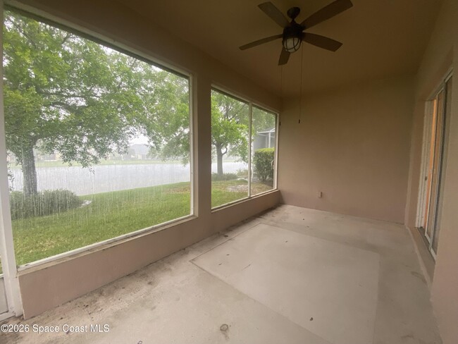 Building Photo - 3723 Carambola Cir