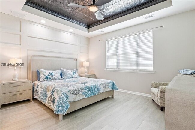 Building Photo - 220 Landshark Blvd