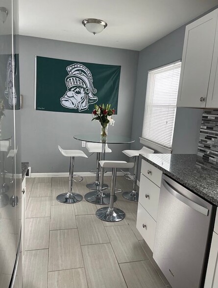 Kitchen - 1148 Beech St
