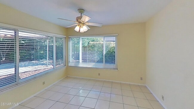 Building Photo - 205 Larkhill St