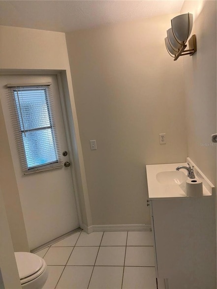 Building Photo - 91 Ryecliffe Dr