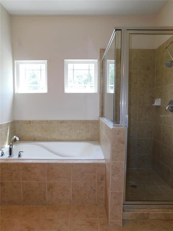 Building Photo - 5156 NW 21st Dr