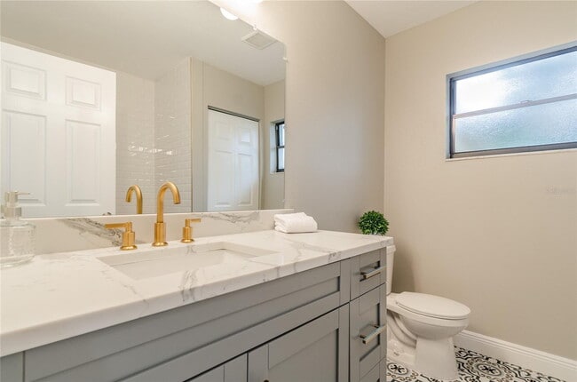 Building Photo - "Historic Seminole Heights 3-Bed, 2-Bath H...