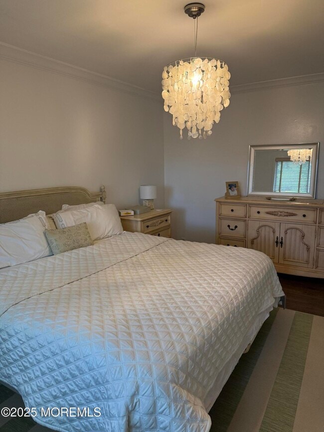 Building Photo - 35 Sternberger Ave