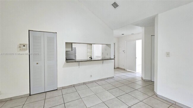 Building Photo - 9277 SW 138th Pl