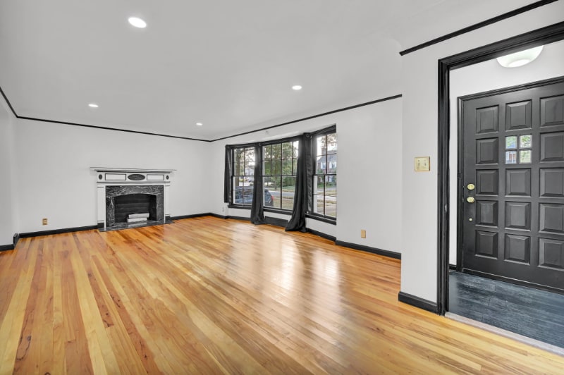 Building Photo - 3961 Lansdale Rd