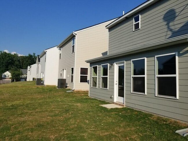 Building Photo - 1578 Onalee Dr
