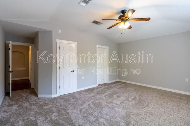 Building Photo - 1138 Emmitt Run