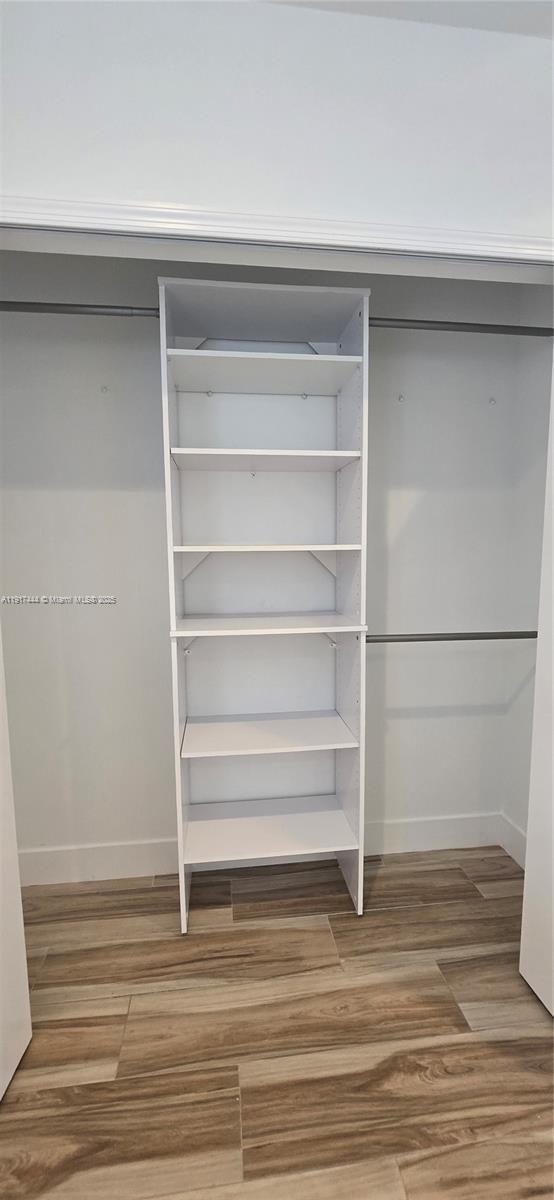 Building Photo - 3620 Thomas Ave