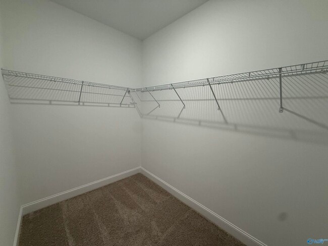Building Photo - 158 River Pointe Dr