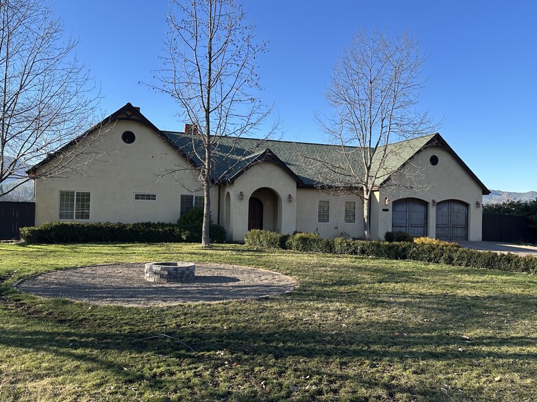 Primary Photo - 4760 S Stage Rd