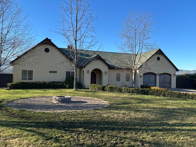 Building Photo - 4760 S Stage Rd