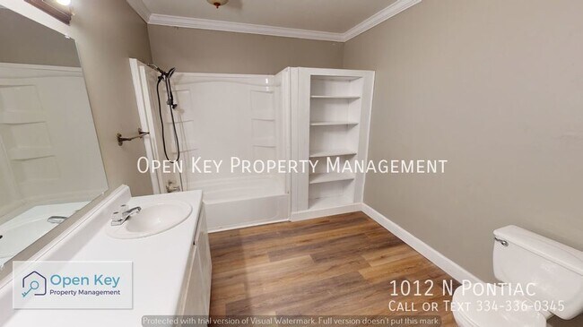 Building Photo - Garden District Lease to Own