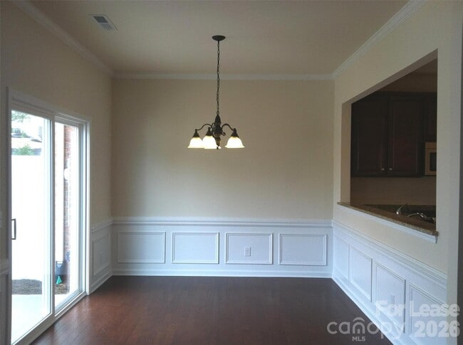 Building Photo - 16720 Dunaverty Pl