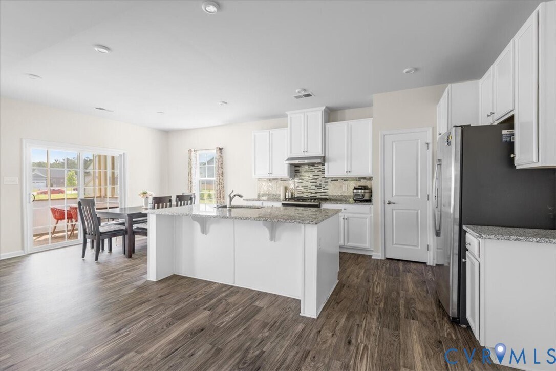 Building Photo - 13507 Enon Oaks Pl