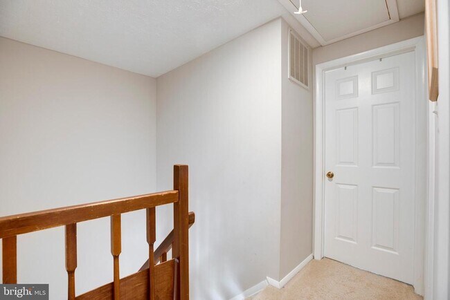 Building Photo - 3744 Keefer Ct
