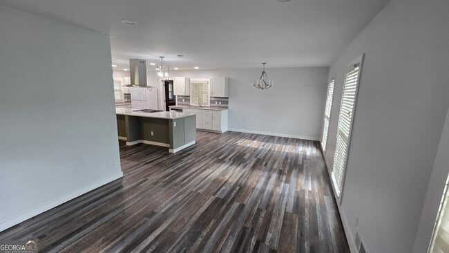 Building Photo - 1151 Stark Rd