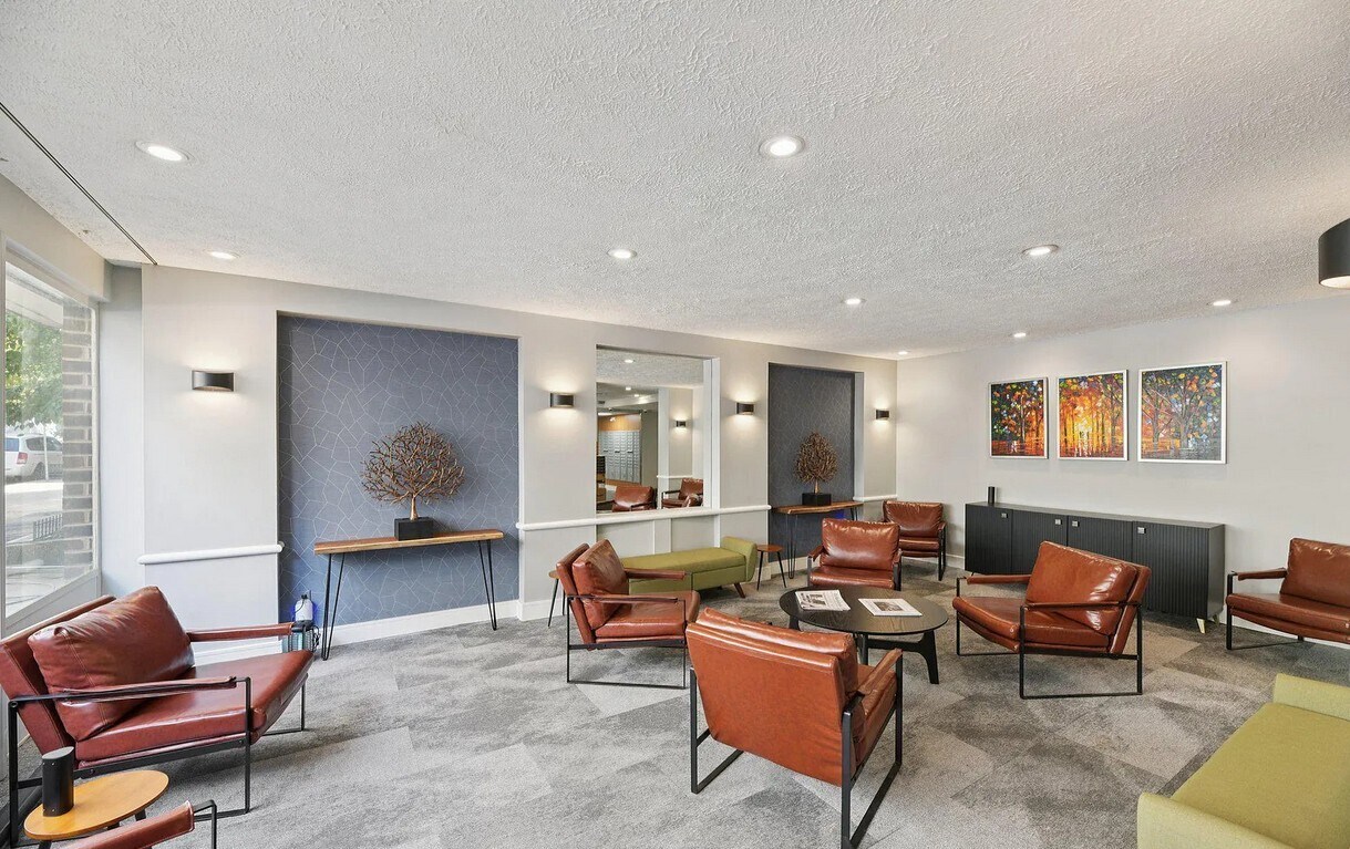 Building Photo - 1420 N St NW