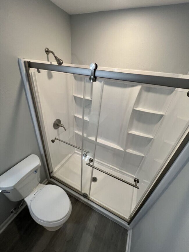 Building Photo - Beautifully Renovated 3BR Home in a Quiet Baton Rouge Neighborhood