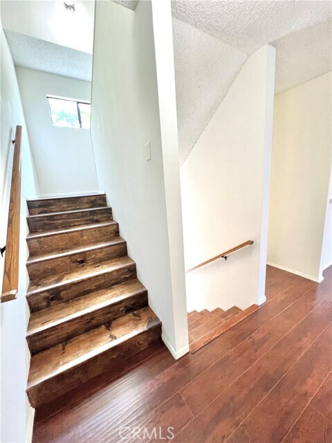 Building Photo - 1525 W 158th St