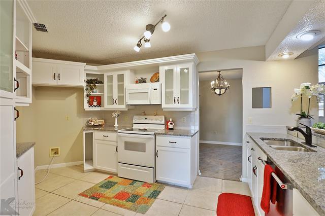 Building Photo - 8033 Vita Ct