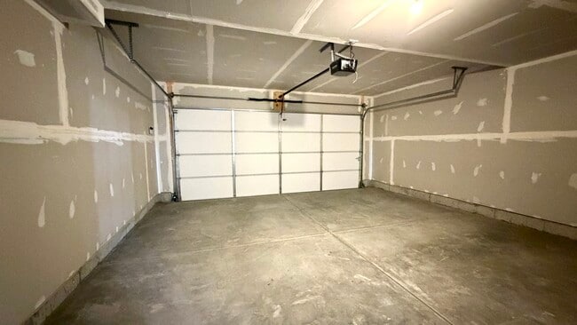 Building Photo - 863 Briar Gln Ct