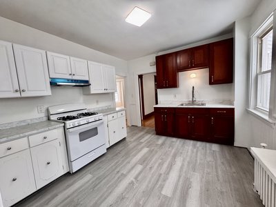 Building Photo - 133 Redlands Rd