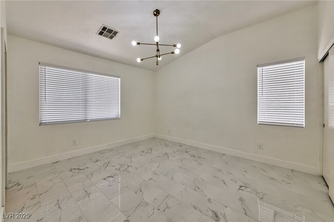 Building Photo - 1206 Sunfire Ave