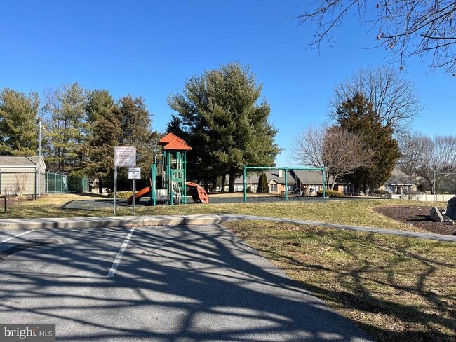 Building Photo - 72 Chennault Trail