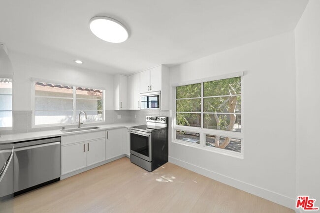 Building Photo - 1201 Ohio Ave