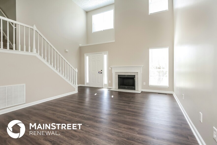 Building Photo - 1012 Oak Ridge Ct