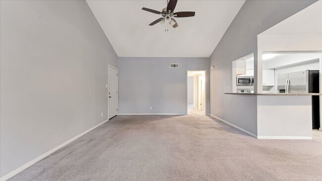 Building Photo - 2574 Marilee Ln