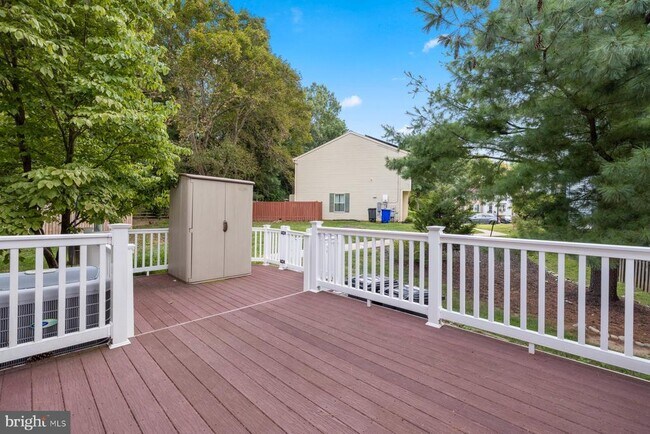Building Photo - 7510 Summer Blossom Ln