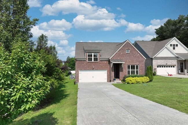 Building Photo - **2019-BUILT EXECUTIVE HOME IN A CUL-DE-SA...