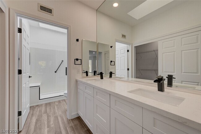 Building Photo - 2413 Keiser Ct