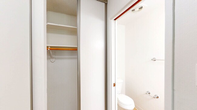 Building Photo - 410 Alameda del Prado