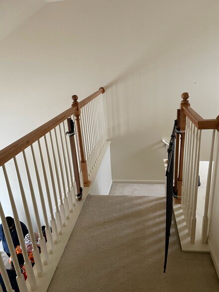 Building Photo - 23950 Noble Dr