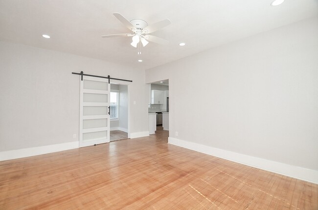 Building Photo - 4333 Harby St