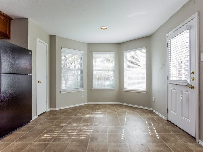 Building Photo - 4413 Corner Brook Ln