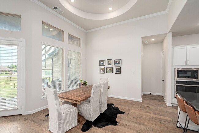 Building Photo - 2609 Johnson Ct