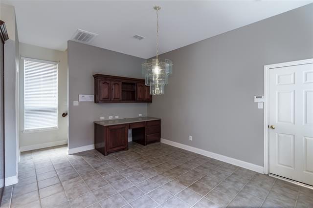 Building Photo - 3418 United Ln