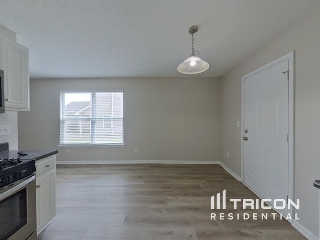 Building Photo - 4262 Winston Cir