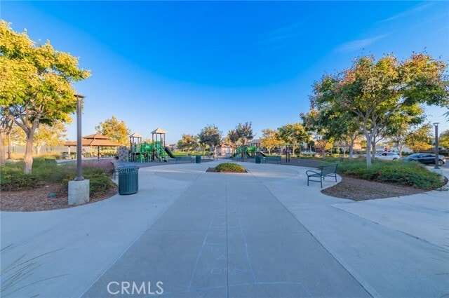 Building Photo - 6248 Desales St