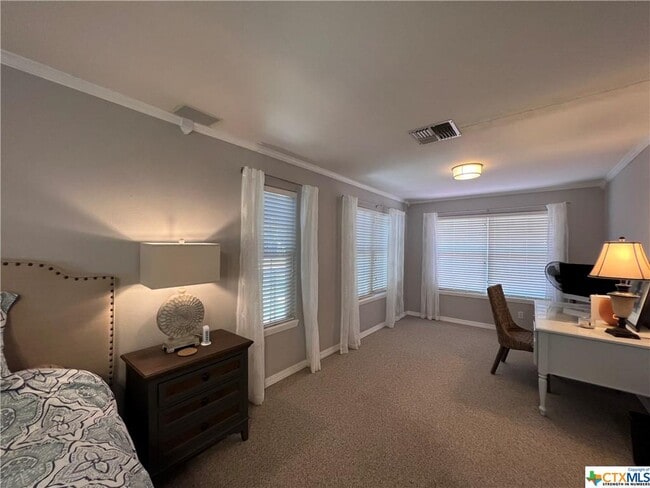 Building Photo - 143 Spyglass Rd