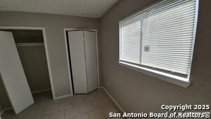 Building Photo - 11914 Alamo Blanco St