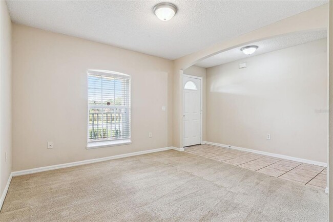 Building Photo - 3308 Erskine Dr