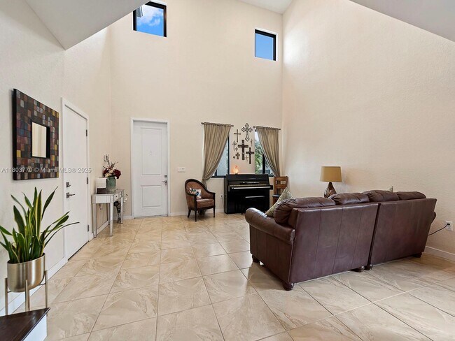 Building Photo - 16820 SW 109th Pl