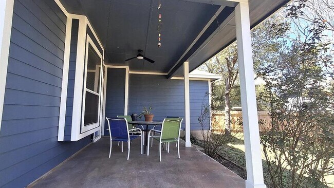 Building Photo - 10322 Maydelle Dr